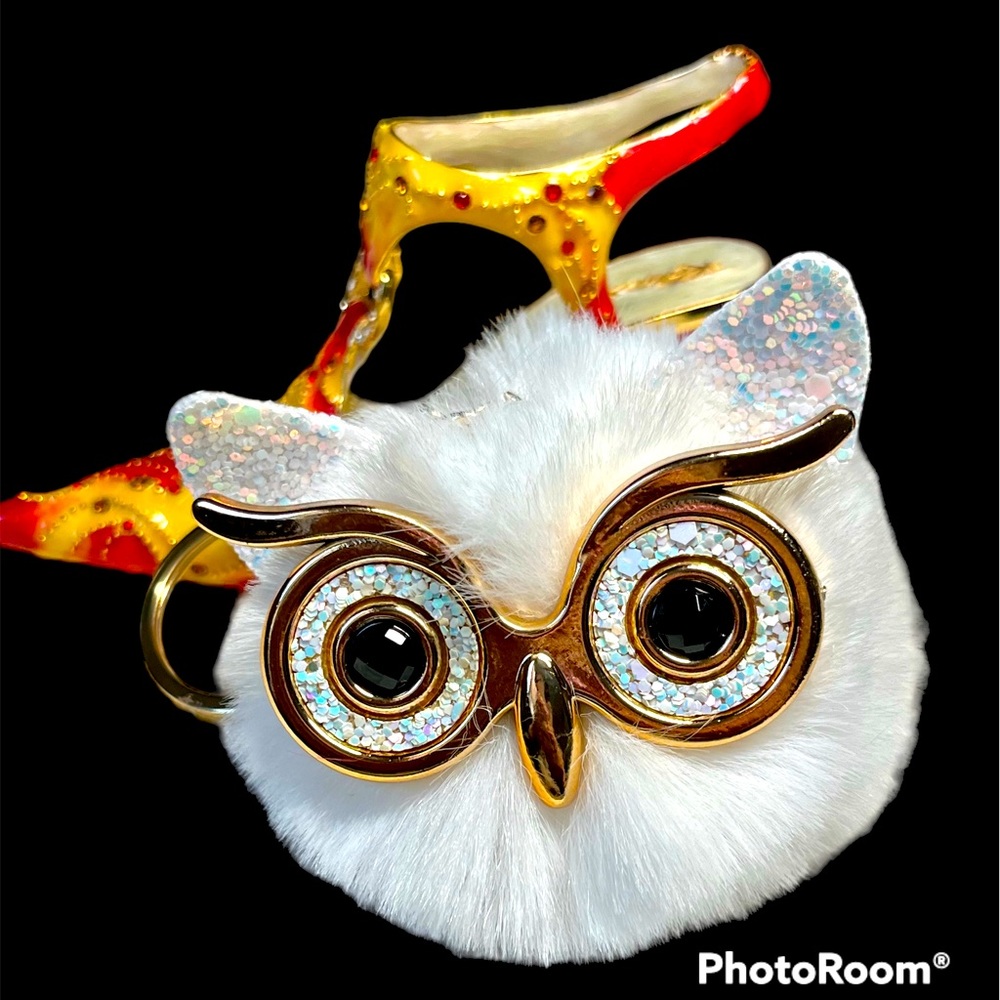 🦉🖤furry purse bling key chain with iridescent white and gold accent